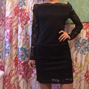 BLACK LACE DRESS
